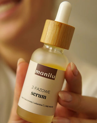 Dvojfázové nočné sérum pre suchú pokožku s kyselinou hyalurónovou a vitamínom C Of Manil - 4
