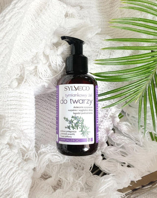 Čistiaci gél na tvár vyhladzujúci a rozjasňujúci s kyselinou jablčnou Sylveco - 2