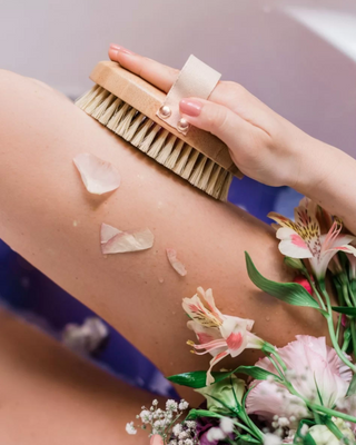 Bambusová agávová kefa pre suchú masáž tela crystallove - 2