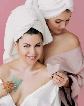 Gua sha na masáž tváre v tvare motýľa z ružového kremeňa Crystallove - 2