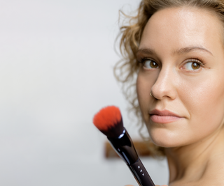 Štetec na make-up s dvoma dĺžkami štetín pre stupňovanie krytia č. 8 Say Makeup - 2