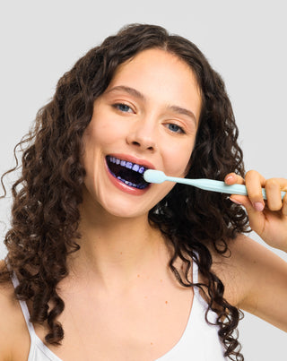 Korektor farby, sérum korigujúce odtieň zubov White Bite Smilebite 30 ml - 4