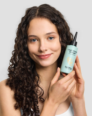 Enzymatický peeling na pokožku hlavy s AHA kyselinami na čistenie a stimuláciu mikrocirkulácie Twisty - 4