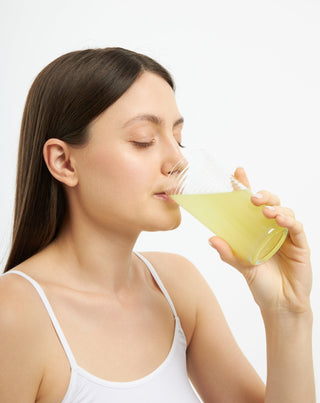 Rybí kolagén v prášku na pitie Mel Skin pre krásnu pleť, vlasy, nechty a zdravé kĺby s komplexom vitamínov - 2