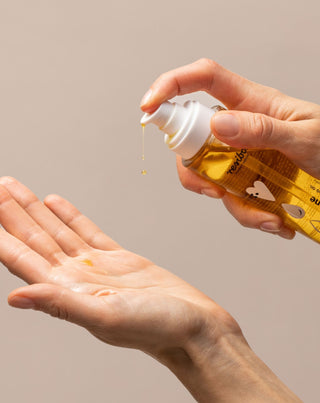 Natural Oily One odličovač na tvár pre hydratáciu 100 ml Resibo - 2