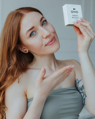 Zelené farebné kontaktné šošovky so striebornými prúžkami, nedioptrické mesačné, green moons no. 3 Ovio - 2