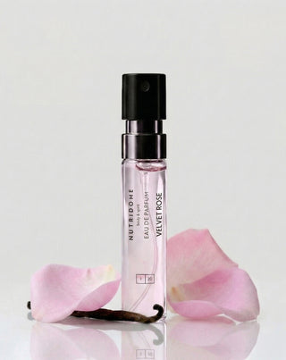 Velvet Rose parfumovaná voda Nutridome 2 ml