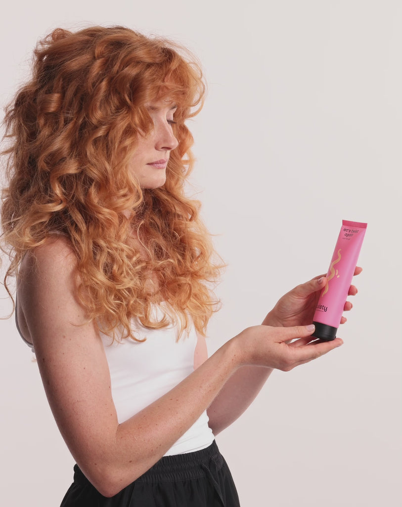 Gél na úpravu kučeravých vlasov, hydratačný a zjemňujúci bez zaťaženia Twisty5