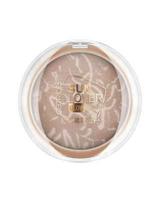 Bronzový púder Sun Lover Glow 010 Catrice prispôsobený tónom pleti