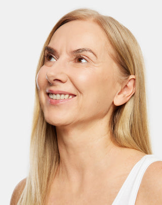 Pleťová maska Aggie s liftingovým účinkom, makadamiovým olejom a vitamínom E pre pleť 50+ - 3
